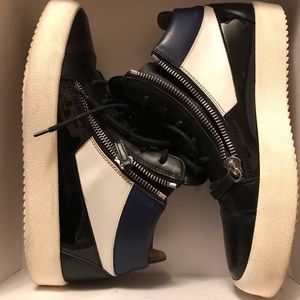 GIUSEPPE ZANOTTI SZ. 43 black/blue/white